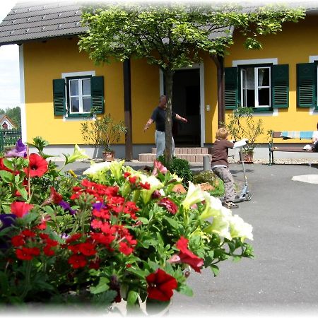 Stefflhof Villa Gabersdorf ภายนอก รูปภาพ